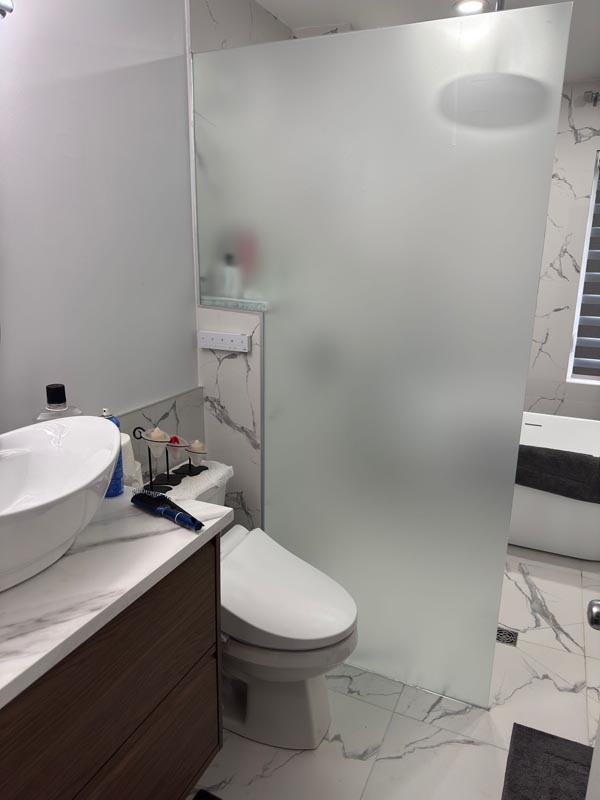 d2ce76e0-9eb6-4bb2-a38d-3bf858e46f69 bathroom renovation